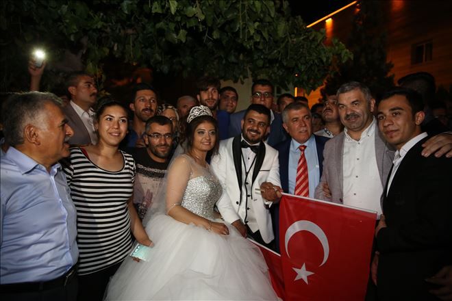 KAYSERİ HALKI MEYDANLARI BOŞ BIRAKMIYOR