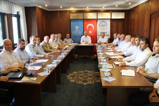  OLAĞANÜSTÜ İLÇE MÜFTÜLERİ TOPLANTISI YAPILDI